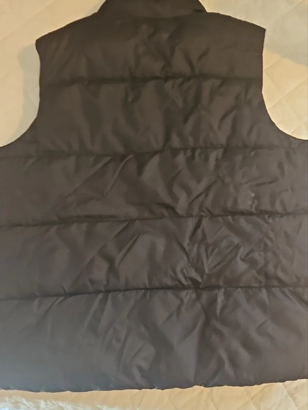 Old Navy sleeveless quilted